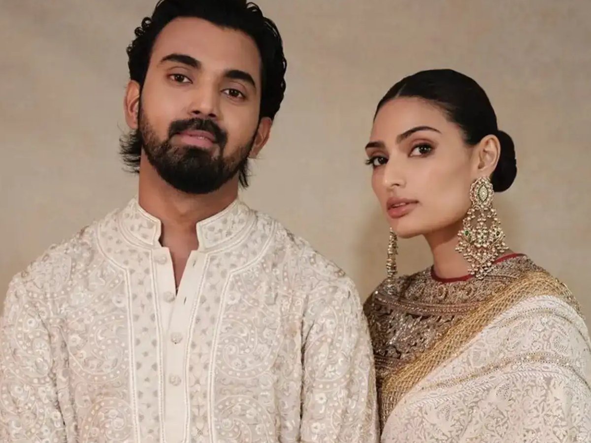 कटरीना-विक्की से लेकर सिद्धार्थ-कियारा तक, इन सेलेब्स के लिए लकी रहा 2025, घर आए नन्हे मेहमान - Photo Gallery