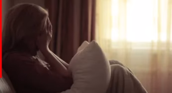 इंसाफ के लिए लड़ने वाला बना हैवान! गैंगरेप पीड़िता से होटल में किया गंदा काम, पुलिस ने मारा छापा तो छत से कूदा