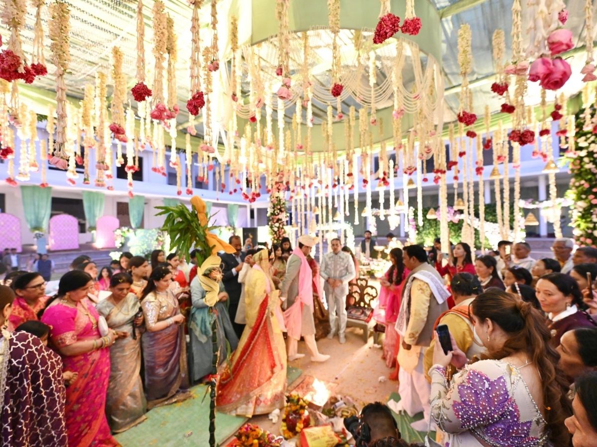 bride family reached Saifai three days before wedding - Photo Gallery