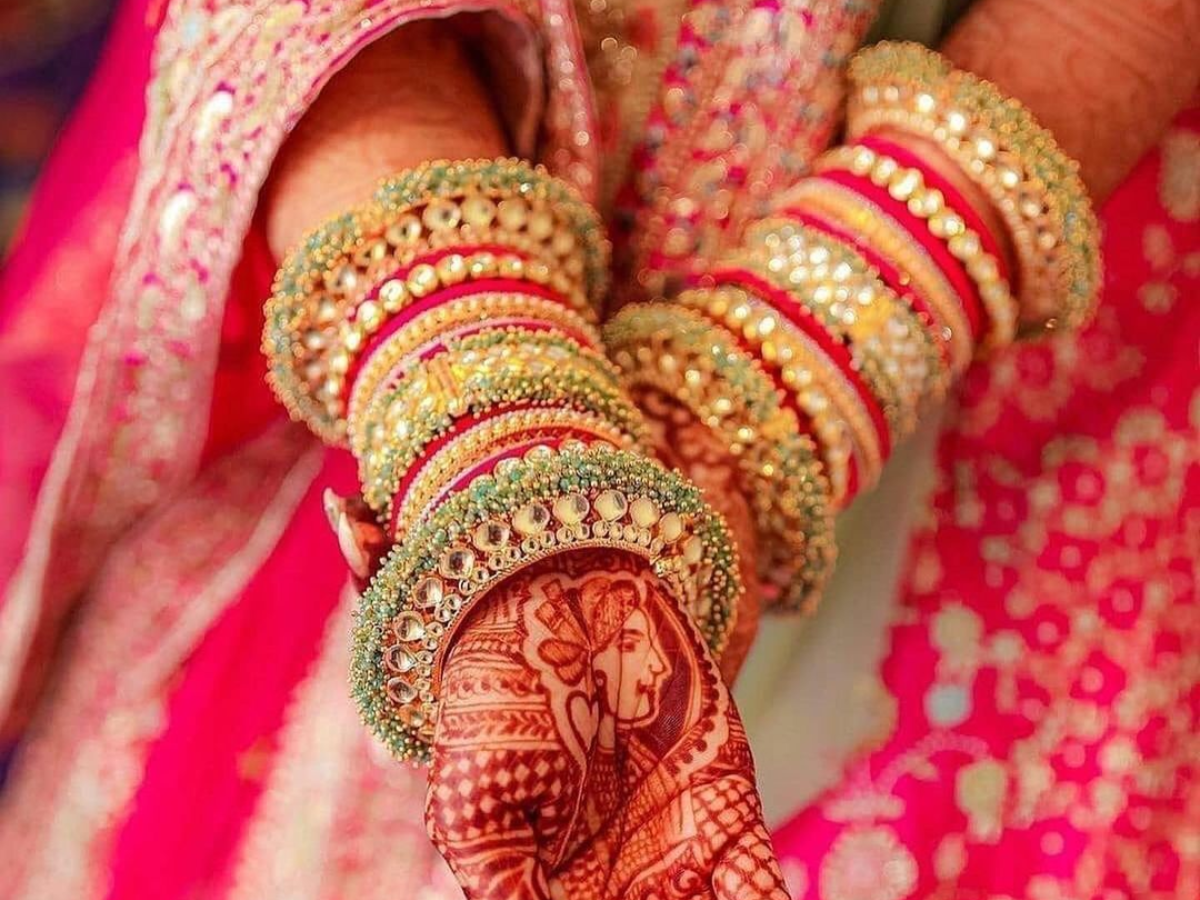 dark pink chudda - Photo Gallery