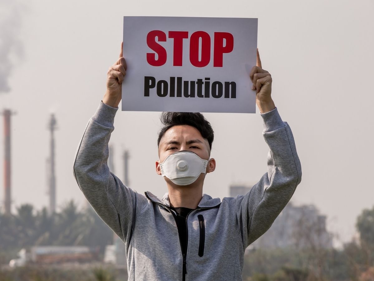 Delhi AQI: दिल्लीवालों की जान नहीं छोड़ रही जहरीली हवा! GRAP-3 हटते ही गैस चैंबर बनी राजधानी - Photo Gallery