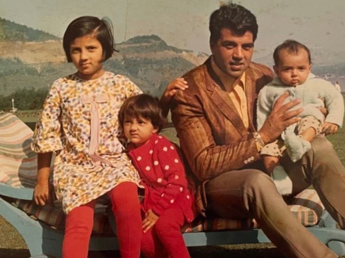 छह बच्चे और दो बीवियां, फिल्मों से दूर परिवार के साथ ऐसे वक्त बिताते हैं Dharmendra, देखें रेयर फैमिली PHOTOS - Photo Gallery