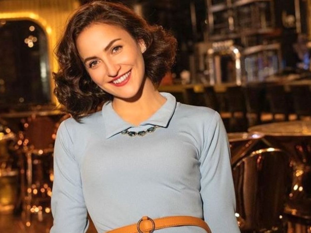 hardika-pandya-girlfriend-mahieka-sharma-pregnancy-rumors-cricketer-girlfriends-natasha-to-esha-gupta क्या Hardik Pandya दूसरी बार बनने वाले हैं पापा? गर्लफ्रेंड माहिका शर्मा से पहले नताशा-ईशा भी हुई थीं क्रिकेटर पर फिदा!