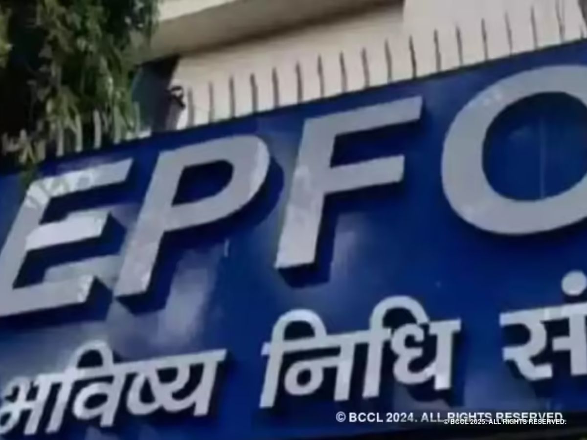 EPFO के नियमों में हुए बदलाव और सुधार, यहां जानें विड्रॉल नियमों से लेकर पेंशन पेमेंट तक का तरीका - Photo Gallery