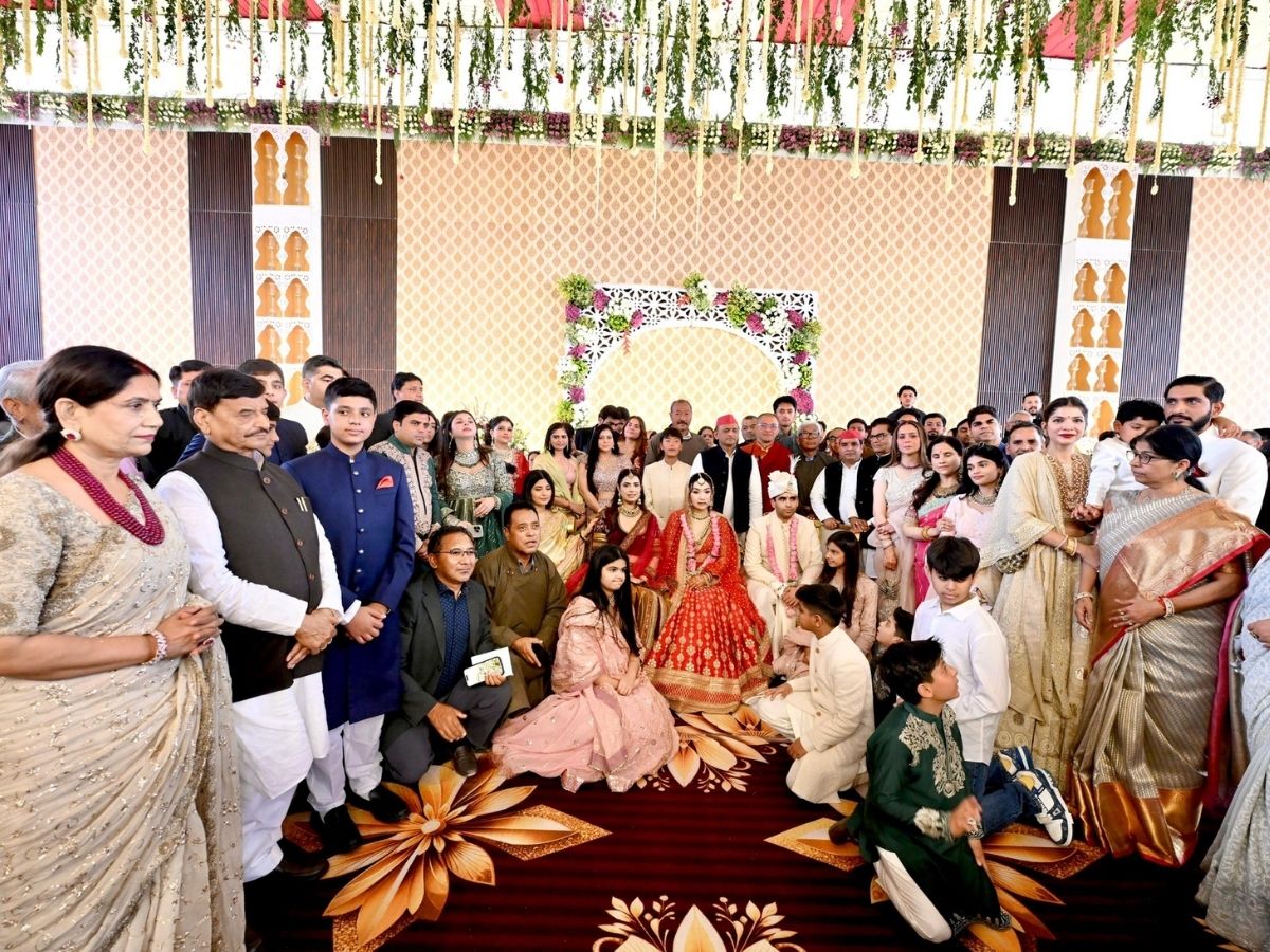 Everyone stood on the stage and got their photos taken - Photo Gallery