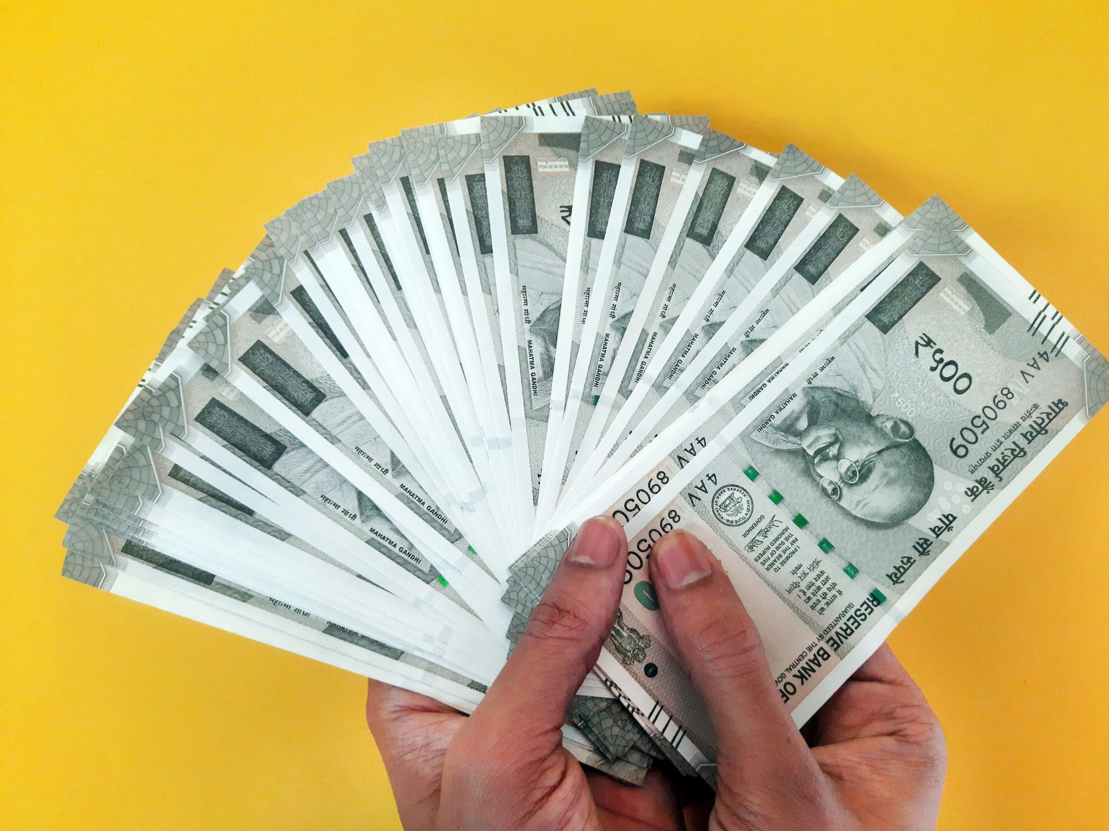 लग गई लॉटरी! Post Office की धांसू स्कीम से होगा जबरदस्त फायदा, सिर्फ ब्याज से ही कमा लेंगे 2 लाख रुपये; जानें Zero Risk Scheme के फायदे - Photo Gallery