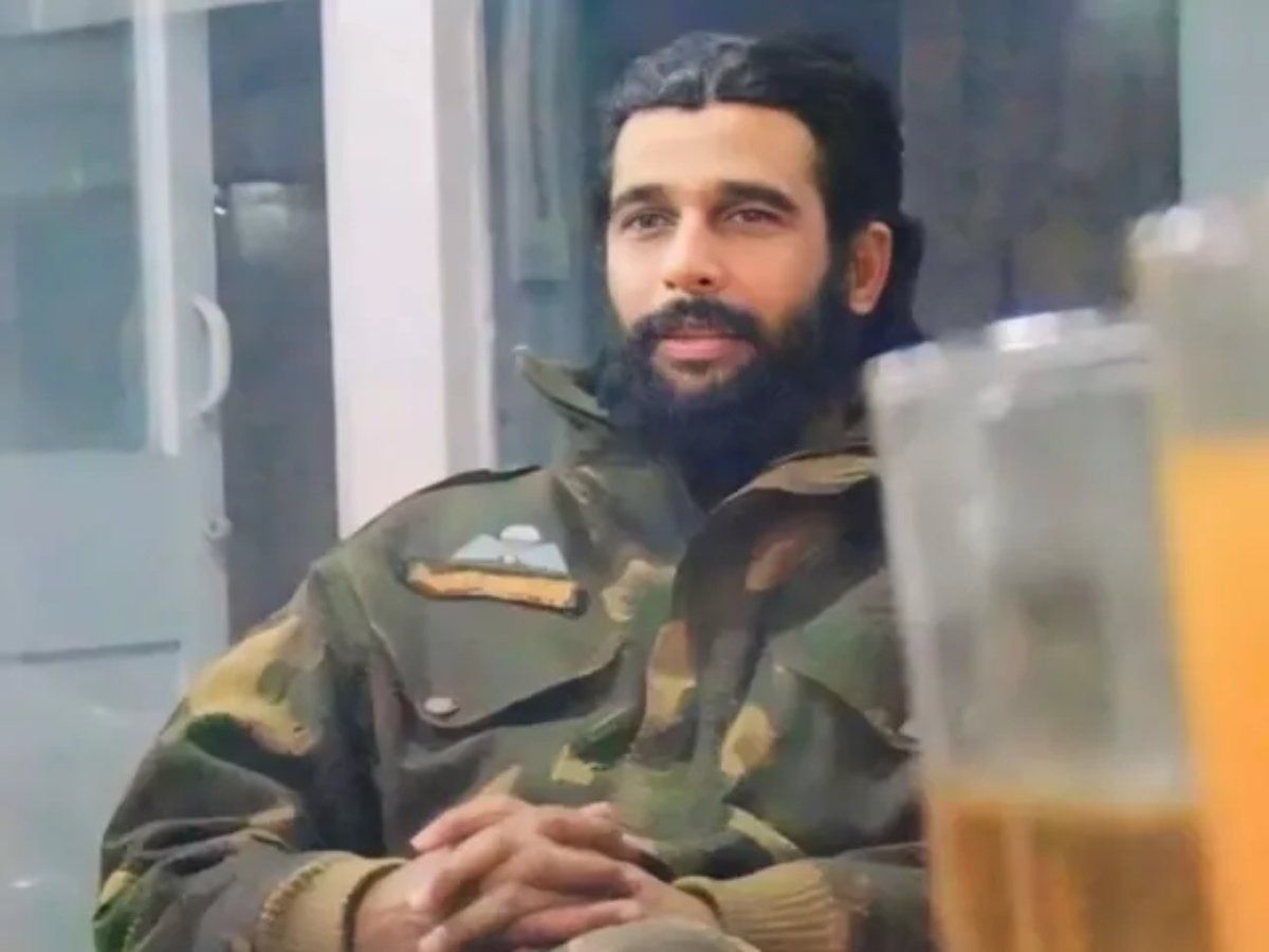 इस ‘धुरंधर’ ने दुश्मनों को गढ़ में घुसकर मारा, सीक्रेट मिशन में हुआ शहीद, उसी के रोल में हैं रणवीर!