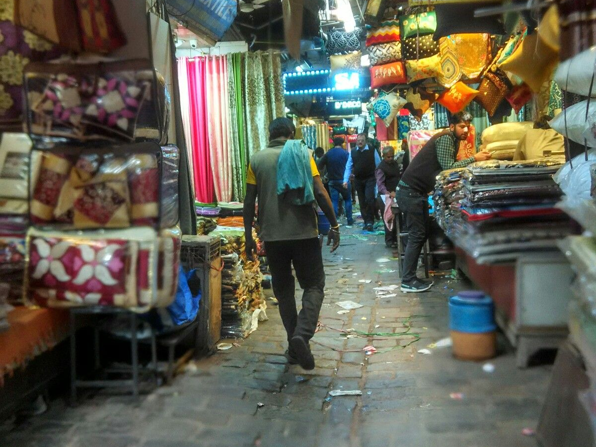Chandni Chowk Streets: चांदनी चौक की गलियां क्यों हैं Shopping के लिए मशहूर? - Photo Gallery