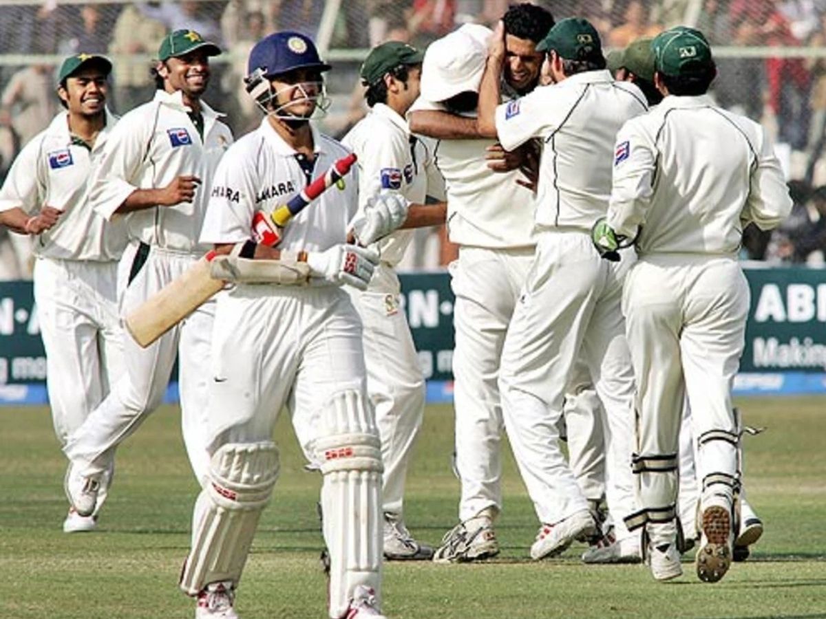 5-biggest-defeats-of-india-test-cricket-south-africa-australia-pakistan Pakistan (341 runs) Karachi, 2006