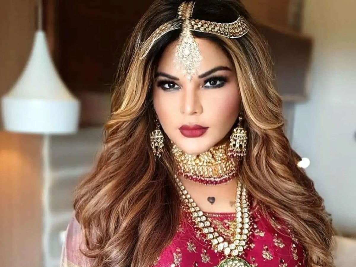 कैटरीना से करीना तक, बॉलीवुड की इन 10 एक्ट्रेसेस का MMS लीक बना बवाल; एक का तो बर्बाद हो गया करियर - Photo Gallery