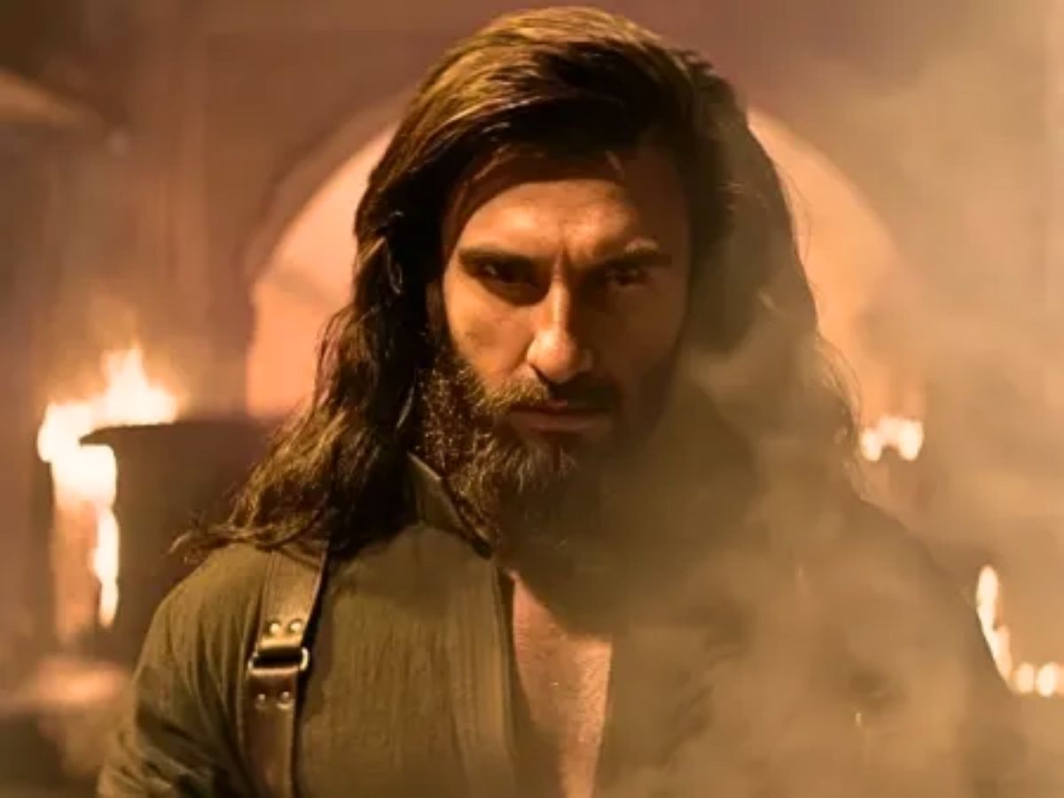 पाकिस्तान की भारत के खिलाफ जंग? Ranveer Singh के किरदार से नहीं उठा पर्दा, ‘धुरंधर’ के ट्रेलर की खास बातें - Photo Gallery