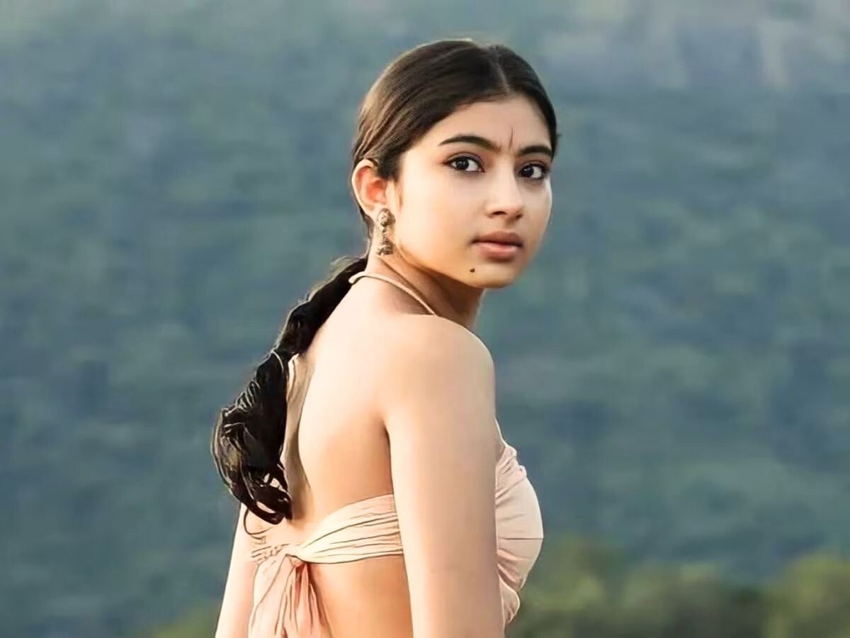 20 साल की ‘चाइल्ड आर्टिस्ट’ के साथ रोमांस करेंगे Ranveer Singh! ‘मिनी ऐश्वर्या राय’ की फोटोज हुईं वायरल