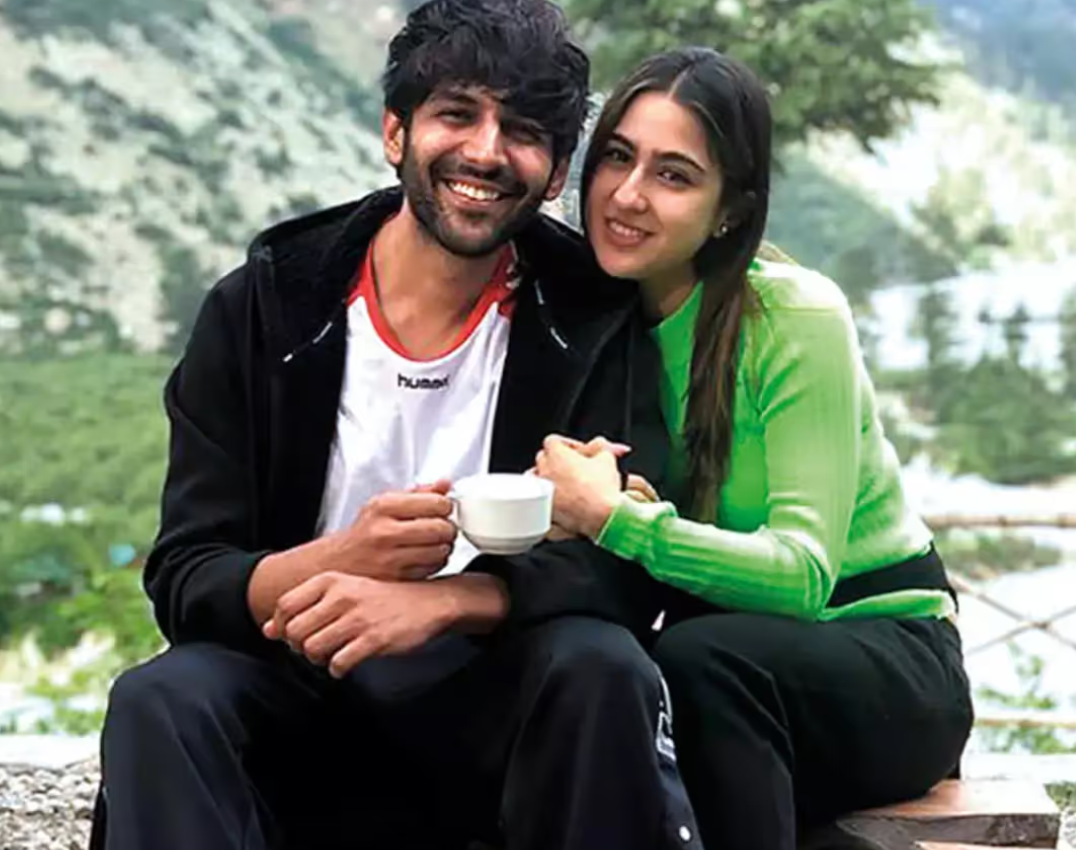 ₹ 1500 की फीस से 50 करोड़ तक, कार्तिक आर्यन ने 14 साल में पाई इतनी सक्सेस, नेटवर्थ जान उड़ जाएंगे होश!