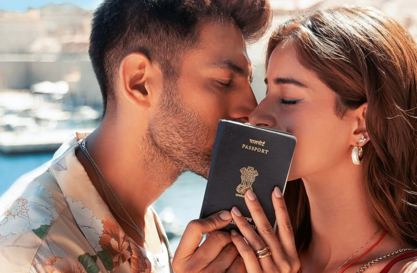 ₹ 1500 की फीस से 50 करोड़ तक, कार्तिक आर्यन ने 14 साल में पाई इतनी सक्सेस, नेटवर्थ जान उड़ जाएंगे होश!