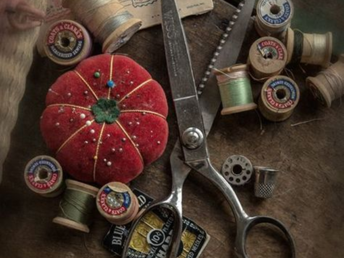 sharp things - Photo Gallery