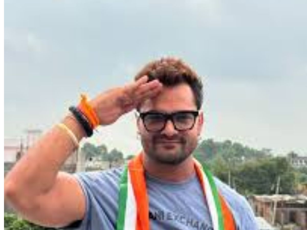 Khesari Lal Yadav - Photo Gallery