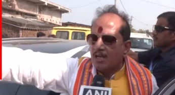 ‘राजद के गुंडों की छाती पर बुलडोजर चलेगा’ काफिले पर चप्पल फेंके जाने पर ये क्या बोल गए उपमुख्यमंत्री विजय कुमार सिन्हा?