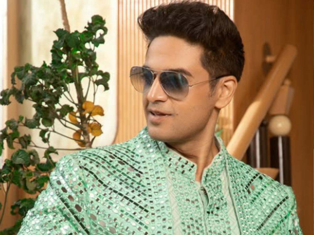 Gaurav Khanna Wealth: बिग बॉस 19 के विनर गौरव खन्ना के पास है कितनी दौलत, कैसी लाइफस्टाइल जीता है ये एक्टर; यहां पर जानें? - Photo Gallery