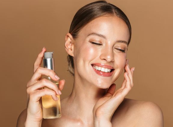 Facial oil strengthens the outer layer - Photo Gallery
