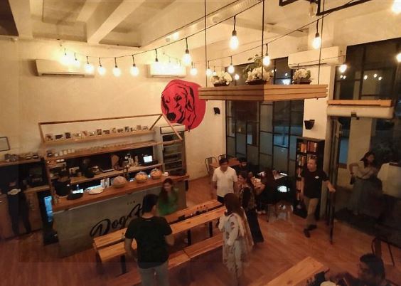 Leo's Pizzeria - Photo Gallery