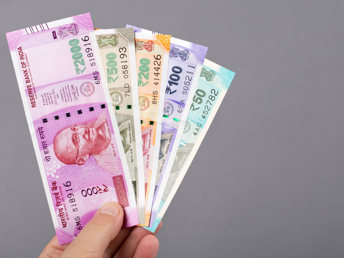 Indian Currency Cost: भारतीय नोटों की प्रिंटिंग में कितना आता है खर्च, कौन से नोट होते हैं सबसे महंगे? यहां जानें सारे जवाब - Photo Gallery