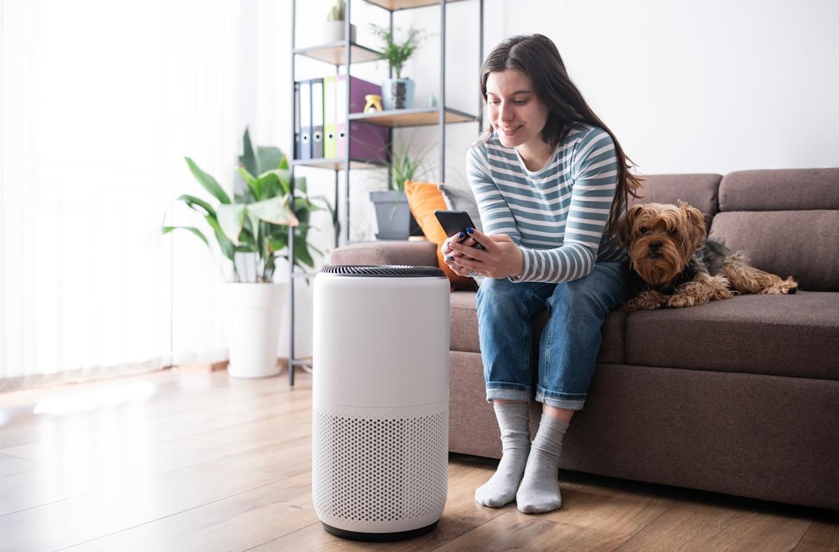 Delhi Air Pollution: बढ़े हुए पॉल्यूशन में कर रहें हैं WFH तो रखें इन जरूरी बातों का ख्याल - Photo Gallery