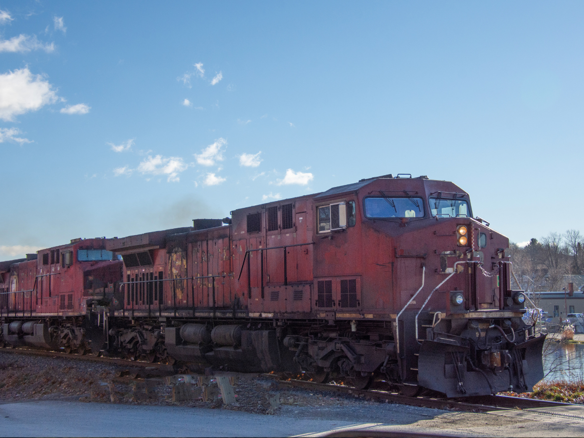 Putin Ghost Train: रूसी राष्ट्रपति व्लादिमीर पुतिन के पास है ‘घोस्ट ट्रेन’, जानें क्या है इसके पीछे की सच्चाई? - Photo Gallery