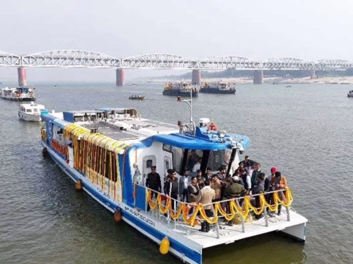 Hydrogen Ship - Photo Gallery