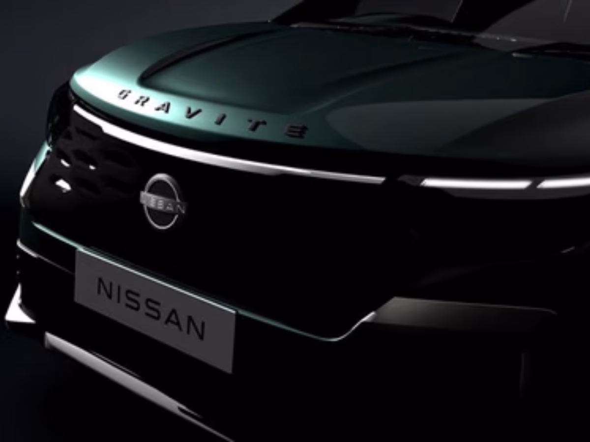 Nissan Graviti MPV - Photo Gallery