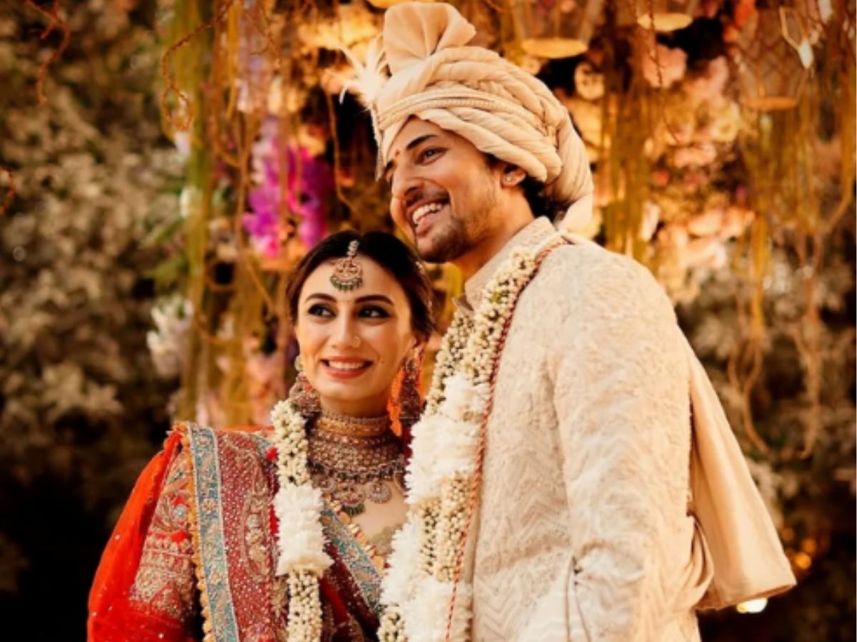 Celebs Married In 2025: साल 2025 में शादी के बंधन में बंधे ये सितारे, सात जन्म साथ रहने का किया वादा - Photo Gallery