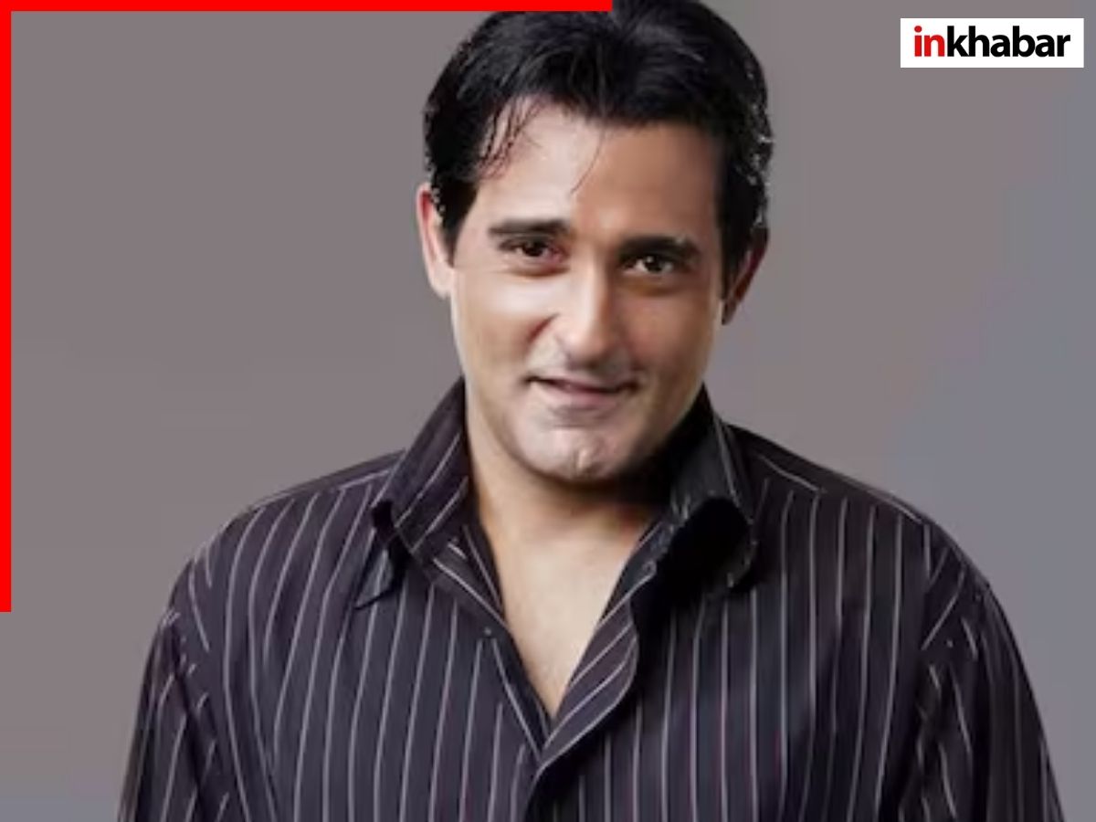 धुरंधर का डकैत! आज तक क्यों सिंगल हैं अक्षय खन्ना? लग्ज़री कारों का कलेक्शन और करोड़ों की सम्पत्ति के हैं मालिक, - Photo Gallery