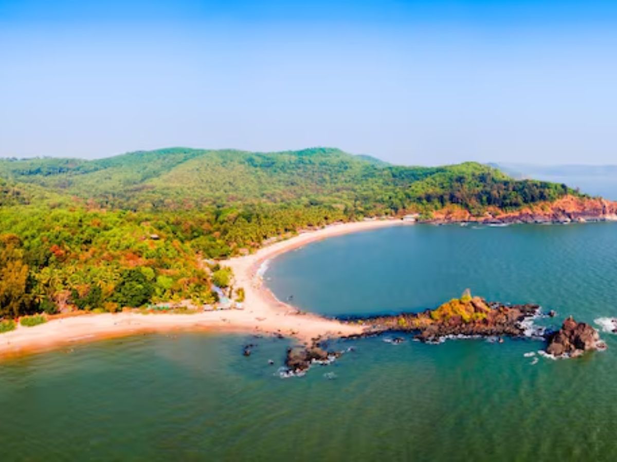 Indian Beaches: भीड़ और शोर से चाहिए कुछ दिन के लिए आजादी? ये भारतीय समुद्र तट देख मिलेगा सुकून - Photo Gallery