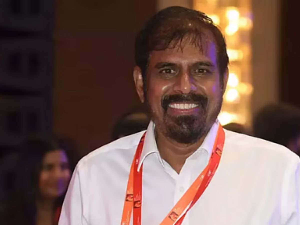 मशहूर तमिल फिल्म डायरेक्टर ने उठाए OTT प्लेटफॉर्म्स पर सवाल, एक साथ लगाए कई आरोप; जानें आखिर क्या है वजह? - Photo Gallery