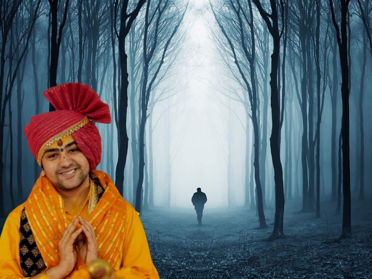 Baba Dhirendra Shastri: ‘भूतों’ पर PhD करने चले धीरेंद्र शास्त्री! जानिए किन यूनिवर्सिटी में हो रही ‘घोस्ट स्टडी’? - Photo Gallery