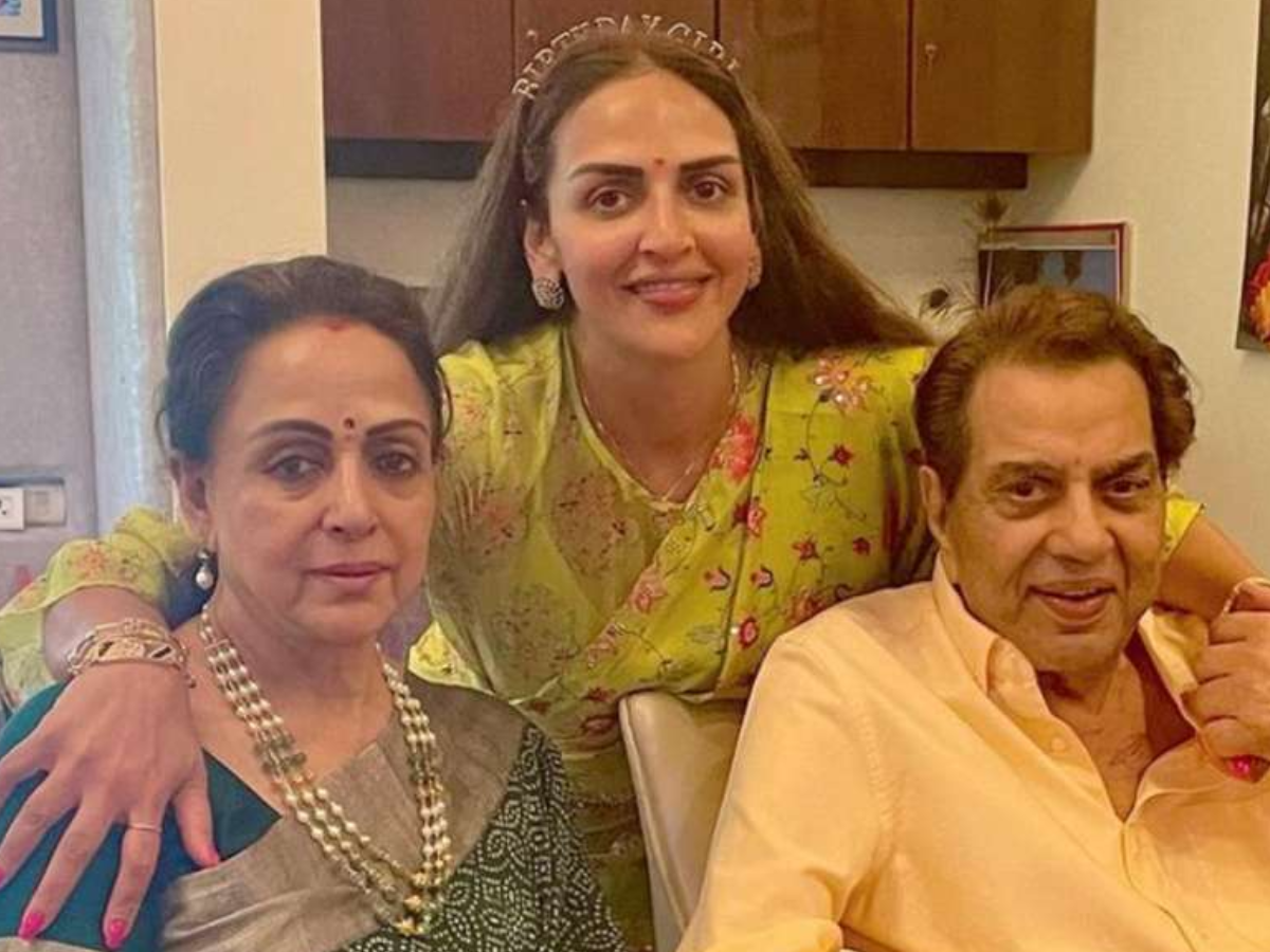 तुम्हारी दो मम्मी हैं? जब स्कूल में पढ़ने वाले बच्चों ने ईशा देओल से पूछा सवाल, एक्ट्रेस के पैरों तले खिसक गई जमीन