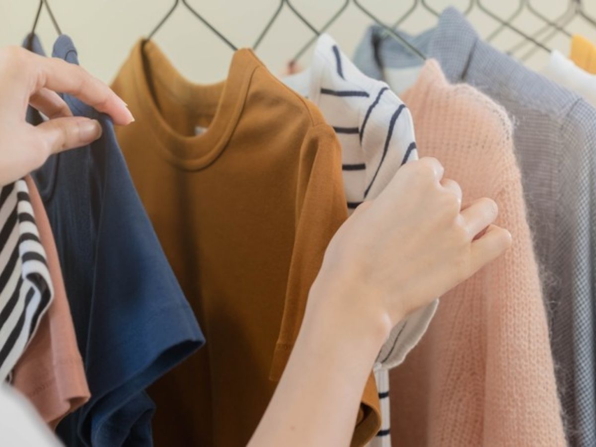 Wash Your Clothes : क्या आप भी बिना धोए पहनते हैं नए कपड़े? स्वास्थ्य के लिए हो सकता है बेहद खतरनाक; तुरंत हो जाएं सावधान - Photo Gallery