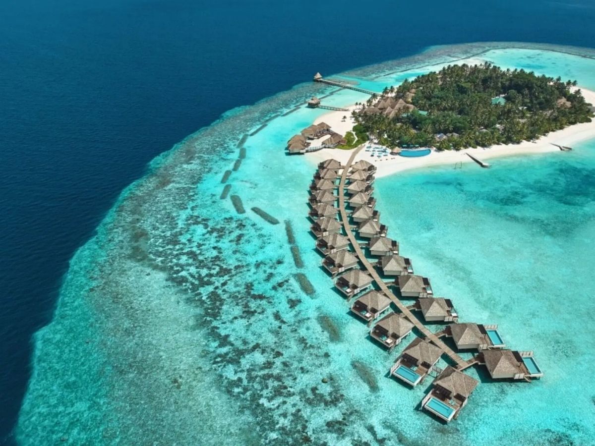 अपनी खूबसूरती के लिए मशहूर हैं ये खूबसूरत बीच, 2026 के लिए घूमने की बेस्ट जगह; नजारा देख रह जाएंगे दंग! - Photo Gallery