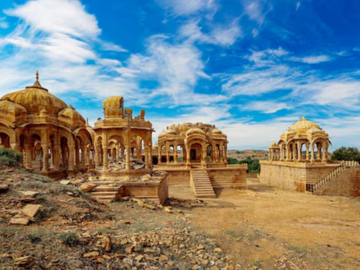 New Year Trip: नए साल में जैसलमेर जानें का कर रहे हैं प्लान तो इन जगहों को करें एक्सप्लोर - Photo Gallery