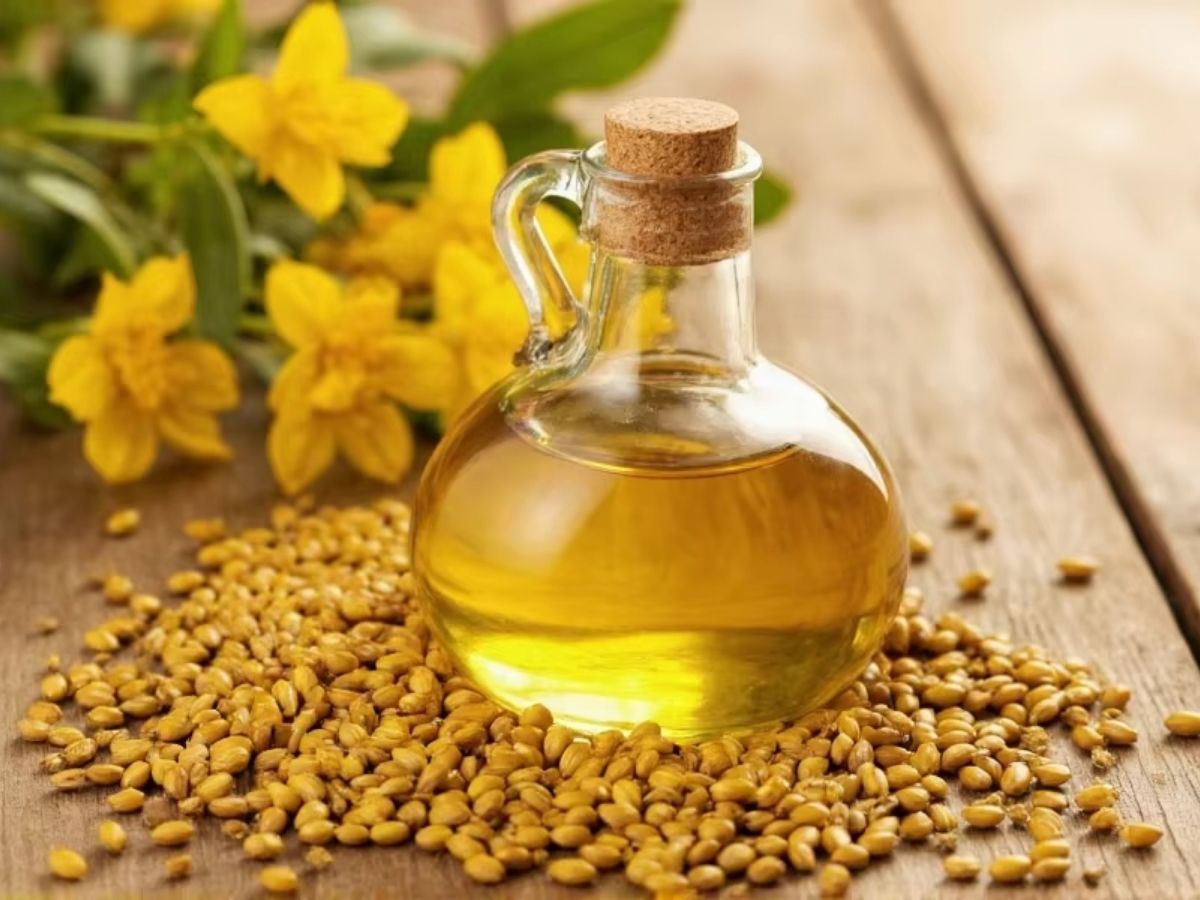 Kachchi Ghani: सरसों के तेल की थैली पर लिखा है ‘कच्ची घानी’, क्या ये खरीदना सही या गलत? जानिए इसका मतलब - Photo Gallery