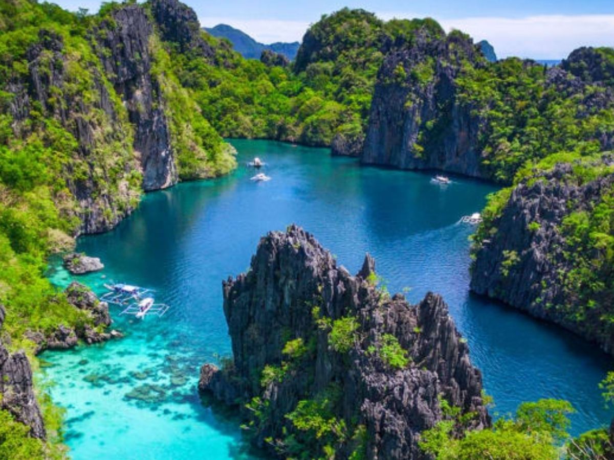 Google Search Top Destinations: साल 2025 में सबसे ज्यादा लोगों ने Google पर इन खूबसूरत जगहों को किया Search? - Photo Gallery