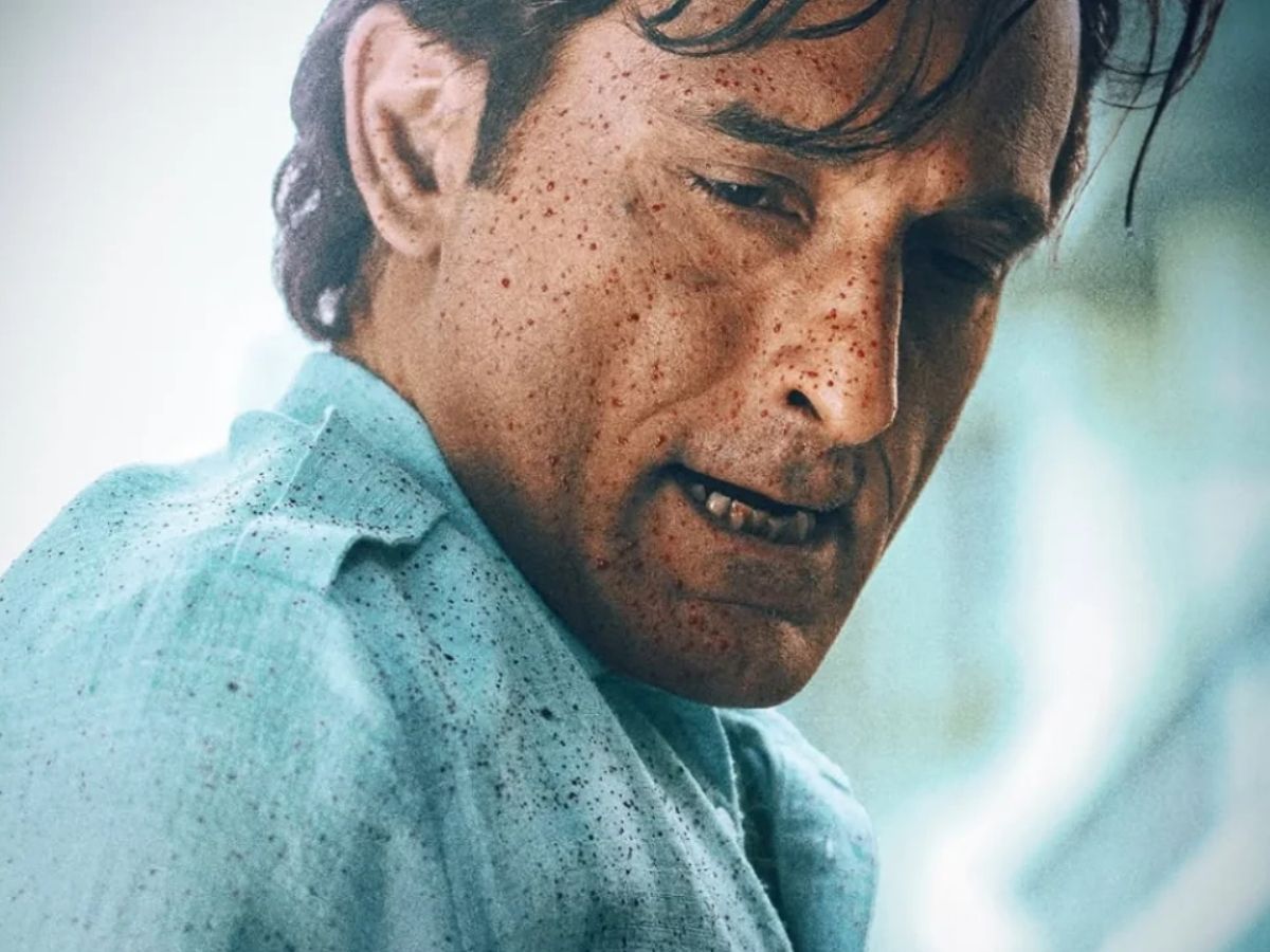 कहां है अक्षय खन्ना की पहली एक्ट्रेस? बॉलीवुड छोड़ साउथ में दिखाया अपने हुस्न का जलवा;  करीना कपूर के ‘बॉयफ्रेंड’ से रचाई शादी - Photo Gallery