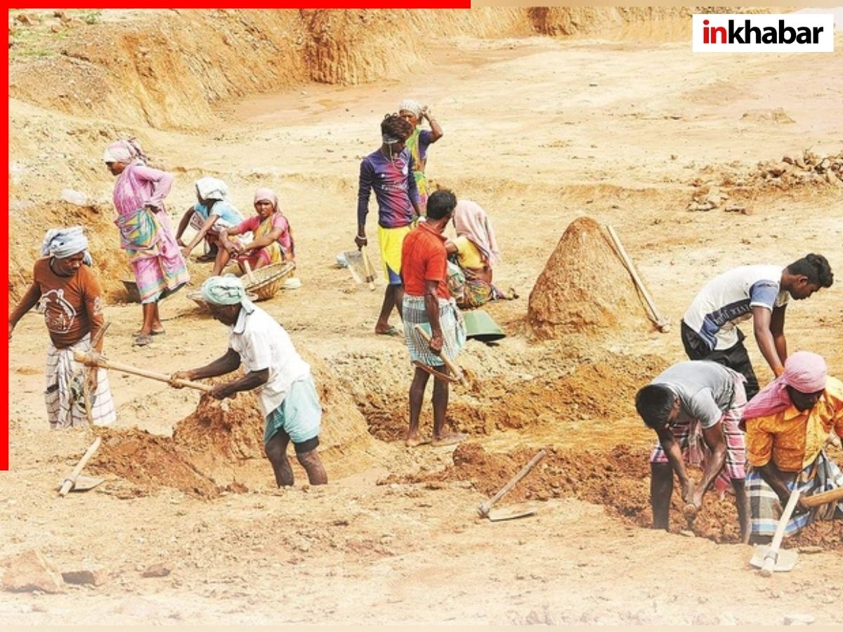 मिलेगी खुशखबरी या लगेगा झटका? क्या है ‘VB G Ram G’ बिल जो ‘मनरेगा’ में ला रहा 5 बड़े बदलाव, - Photo Gallery