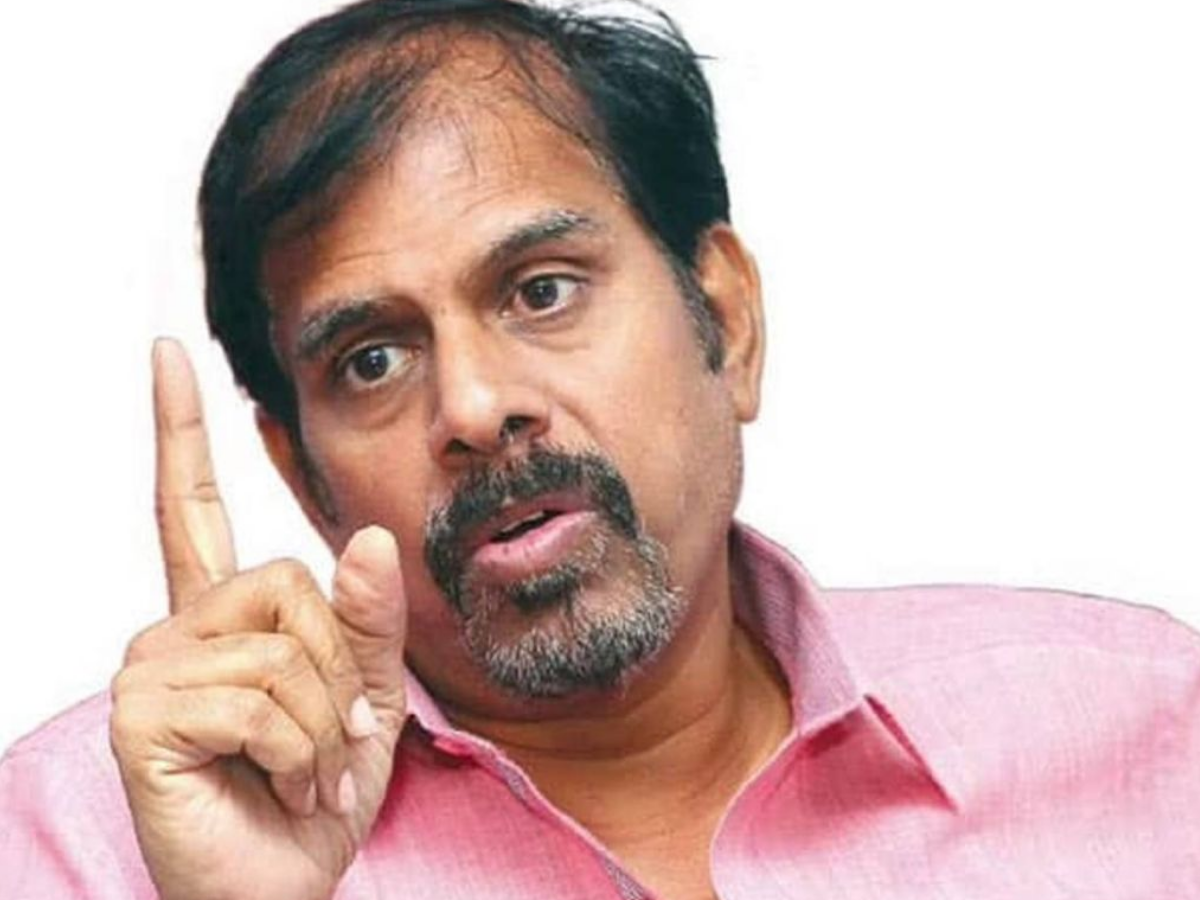 मशहूर तमिल फिल्म डायरेक्टर ने उठाए OTT प्लेटफॉर्म्स पर सवाल, एक साथ लगाए कई आरोप; जानें आखिर क्या है वजह? - Photo Gallery