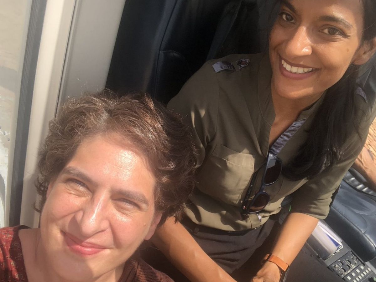 कौन हैं प्रियंका गांधी की बहू Aviva Baig? बेटे रेहान वाड्रा संग हुई सगाई पक्की, यहां जानें सब कुछ - Photo Gallery