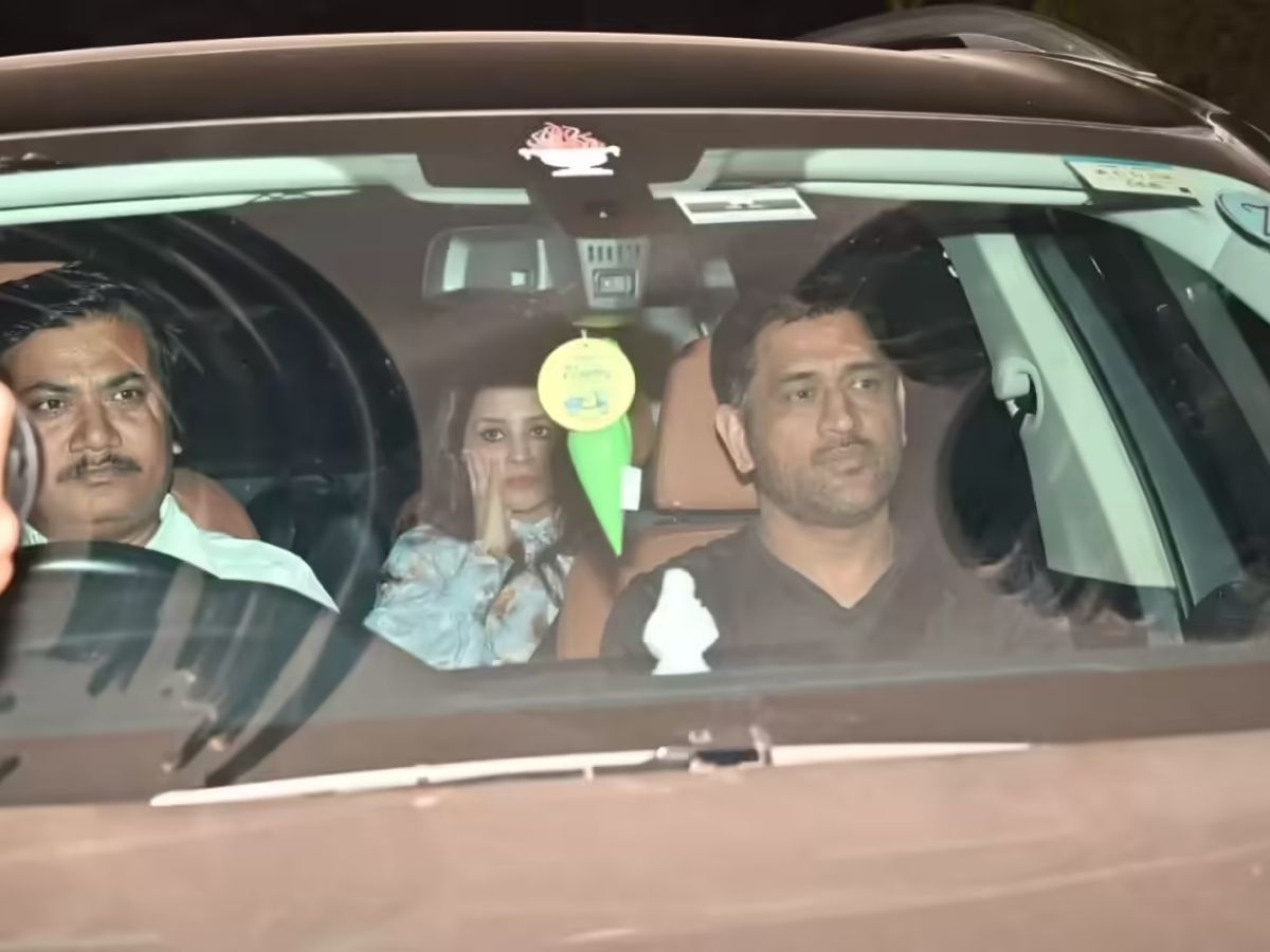 Salman Khan’s 60th Birthday Party: Ex गर्लफ्रेंड Sangeeta Bijlani से लेकर MS Dhoni तक, ये लोग बने सलमान के सेलिब्रेशन का हिस्सा - Photo Gallery