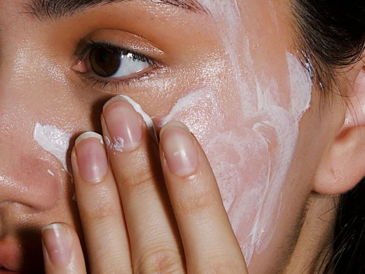 toothpaste  on face nuksan - Photo Gallery