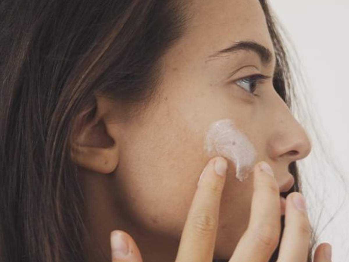 toothpaste  on face - Photo Gallery