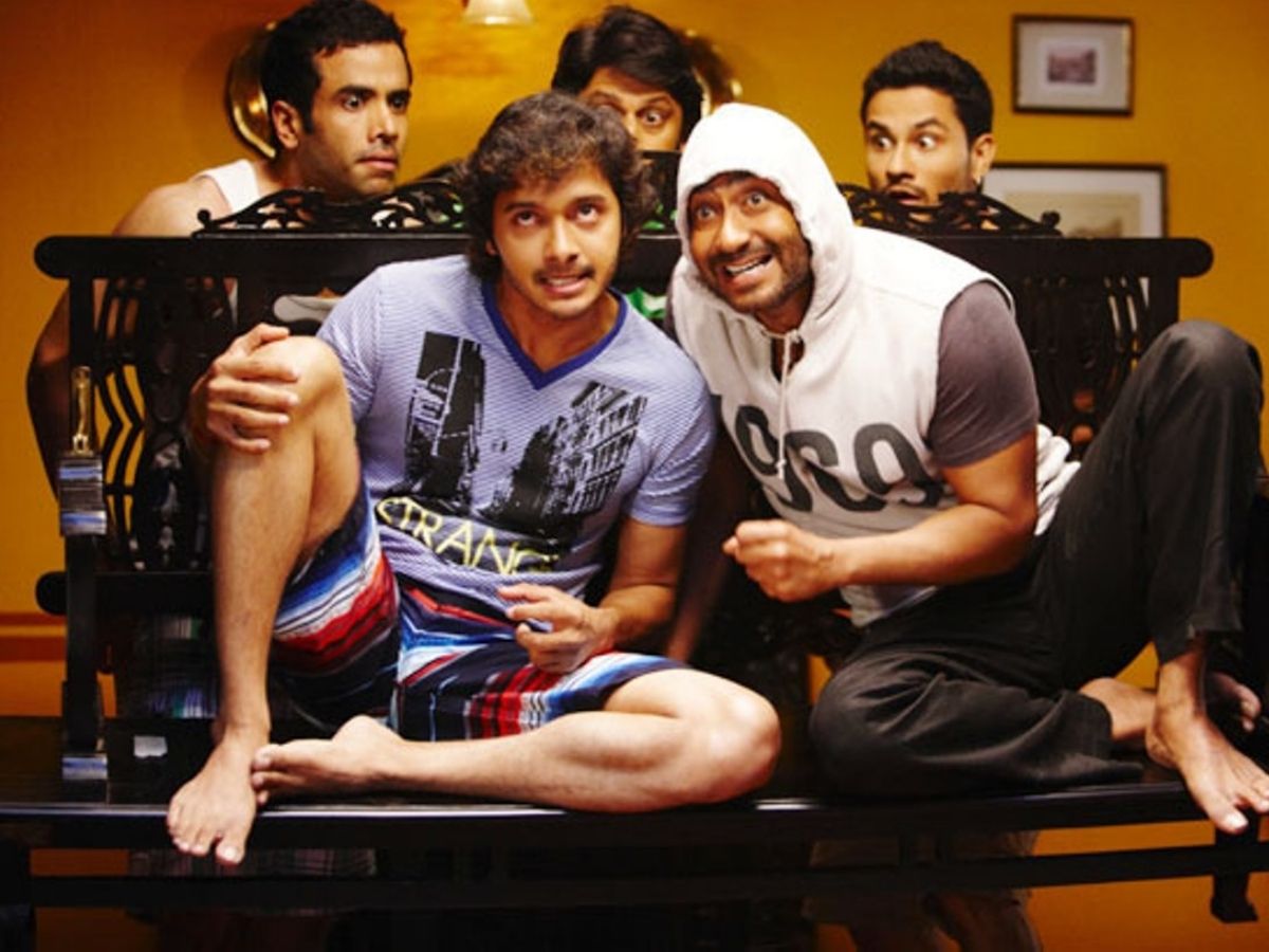 एक ही नाम पर बनीं 5 फिल्में, सभी ने मचाया तहलका; 2 डूबते हीरो की लगाई नैया पार… मेकर्स पर भी हुई पैसों की बारिश! - Photo Gallery