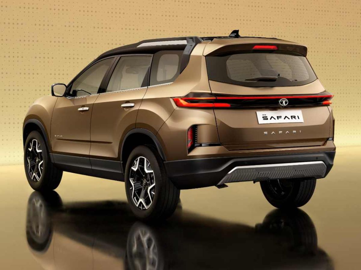 Tata Safari - Photo Gallery