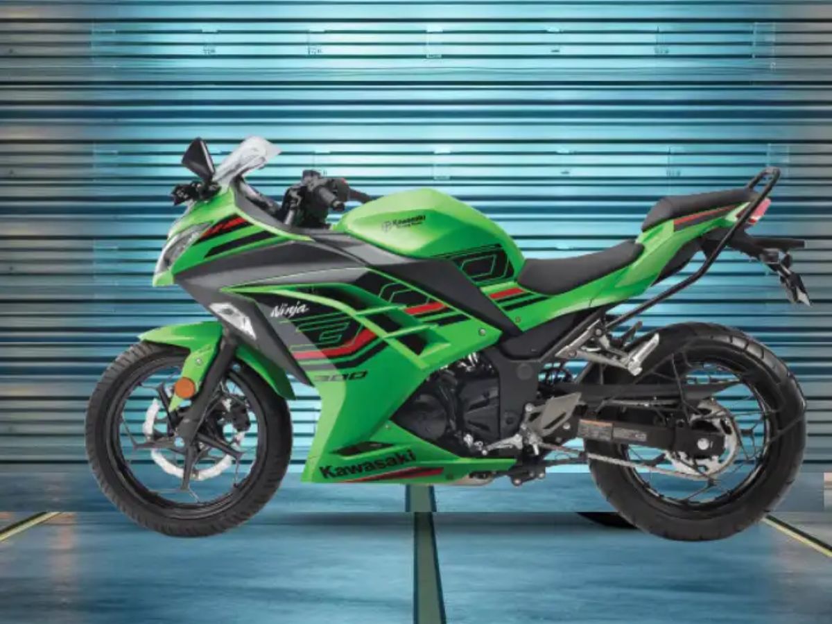 Kawasaki Ninja 300 - Photo Gallery